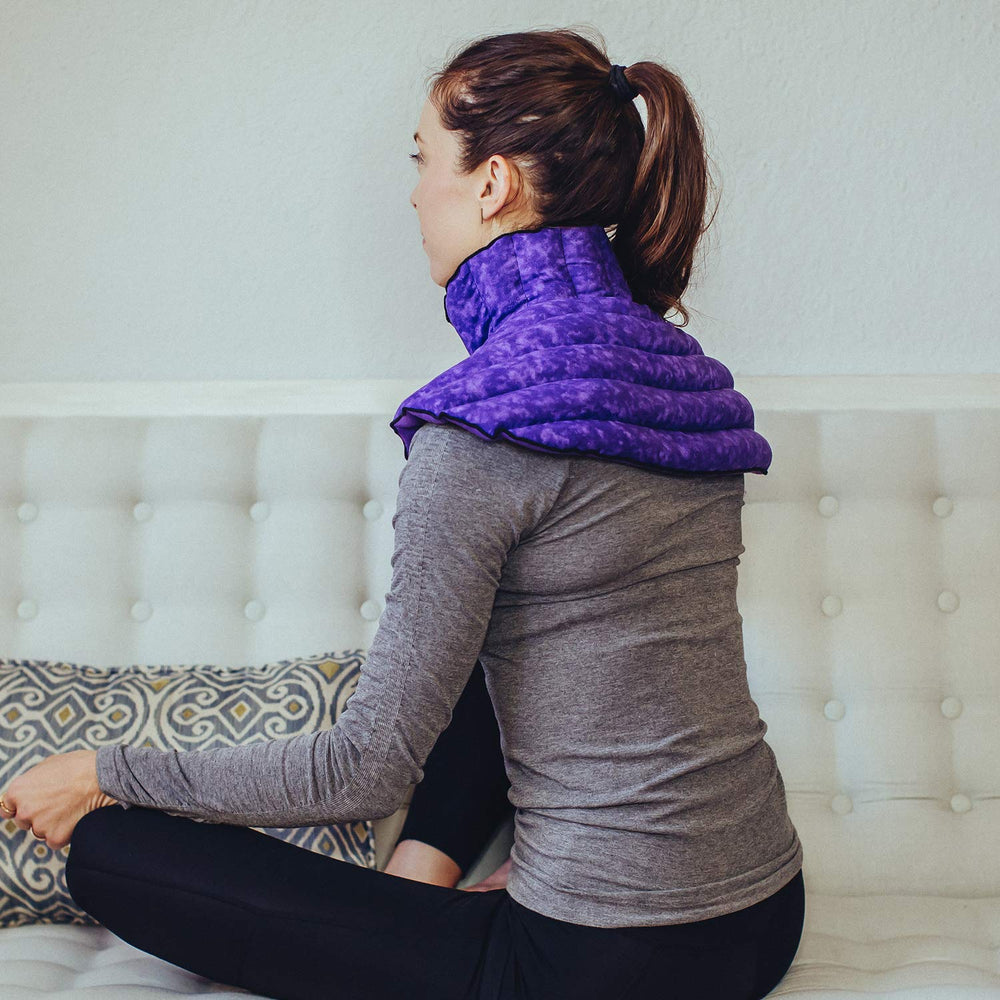 MyCare cordless wrap delivers portable moist-heat therapy for relaxation.