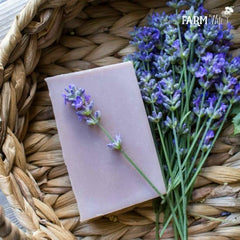 Nature's Note White Sage diffuser-friendly bottle beside a subtle aroma setup