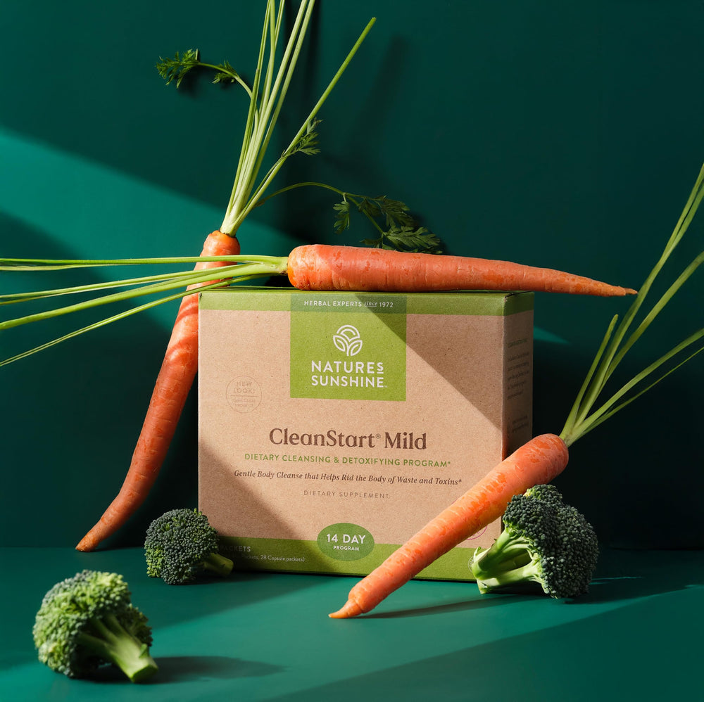 A brewed cup of CleanStart Mild with herbal aroma and balanced flavor.