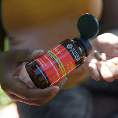 Nature's Sunshine VS-C TCM purslane leaf imagery indicates natural ingredients