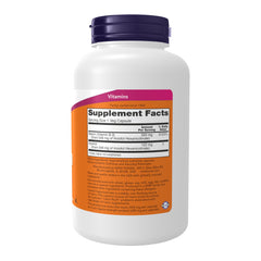 Closeup of NOW Foods Niacin capsules highlighting flush-free double-strength formula