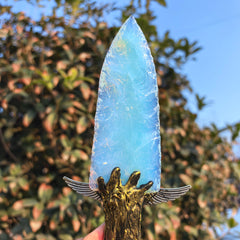 NsmjodStone hatchet display in four-inch form for decorative appeal.