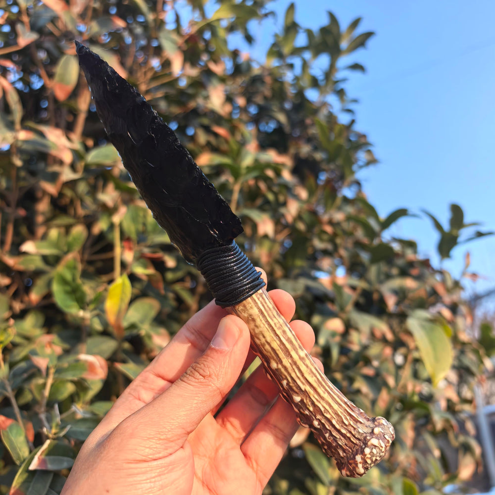 NsmjodStone handmade gemstone artifact emphasizes unique craftsmanship.