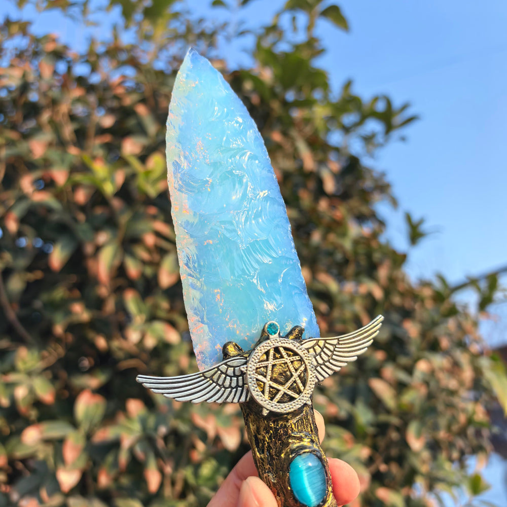 NsmjodStone arrow knife head measuring 9 inches for versatile display and symbolism.