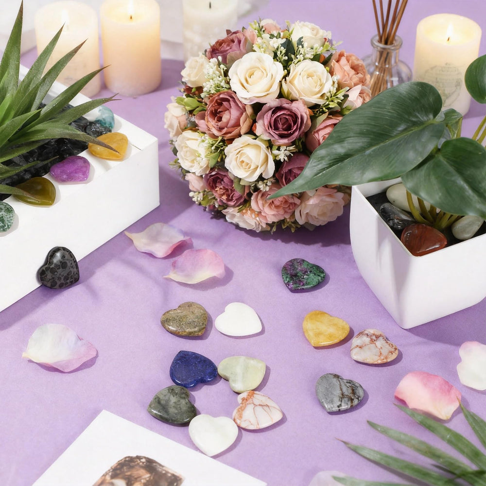 Polished rose quartz heart crystals from Nuenen for crafts and decor
