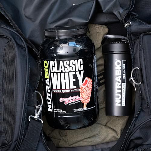 NutraBio Classic Whey shake glass demonstrates quick, smooth mix.