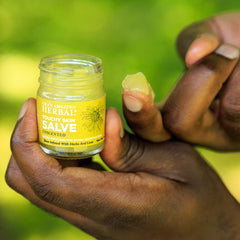 Unscented label emphasizes fragrance-free, gentle use for sensitive skin