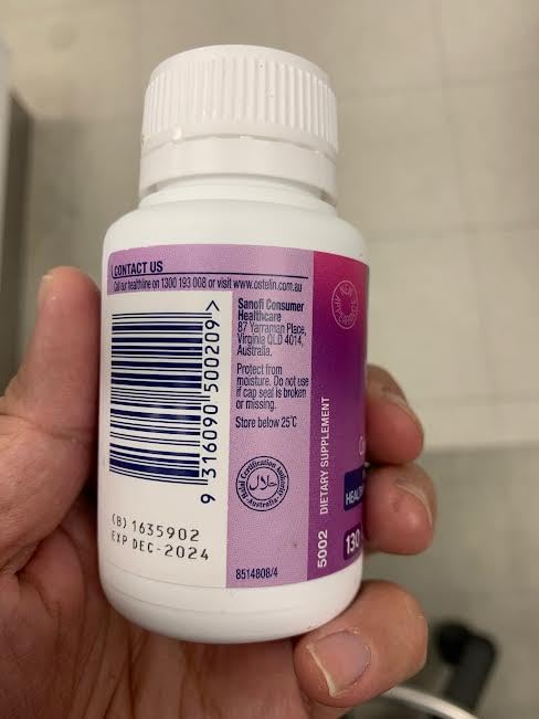 Ostelin Vitamin D3 1000IU capsules ready for everyday use at home