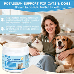 Ourea Renal K powder blends easily into pet meals for seamless feeding.