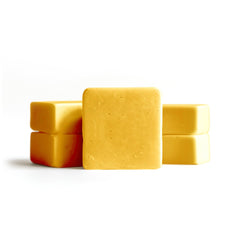 Parhaat pineapple chews with water for daily calm routines