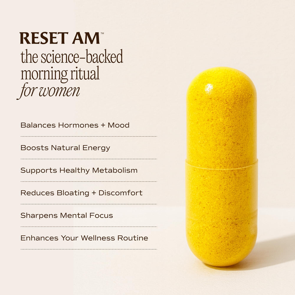 Paulina Fitness Reset AM capsules close-up emphasizing natural ingredients and daily use