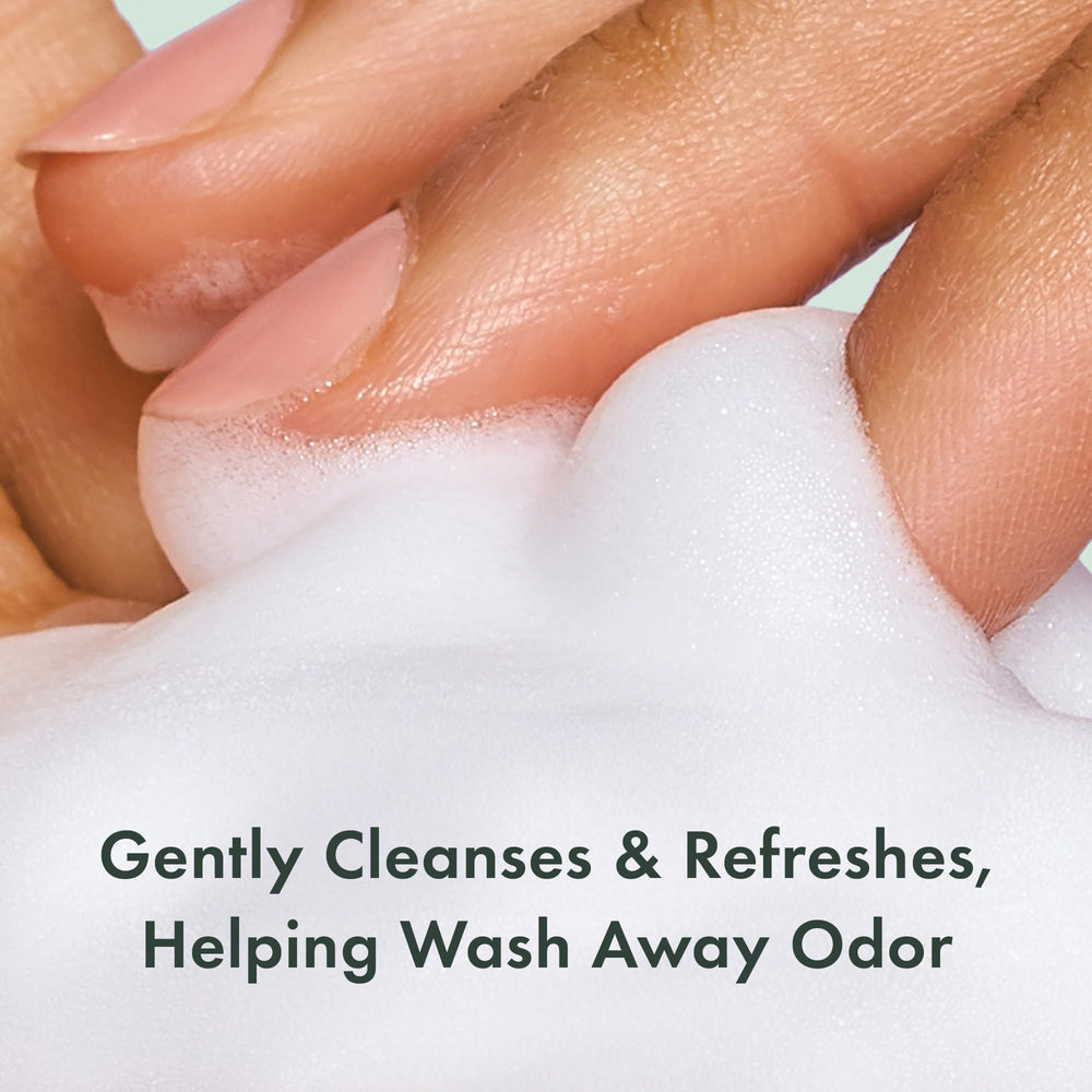 Rael Unscented label highlights a fragrance-free formula for daily use.