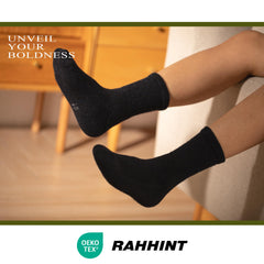 Rahhint warm cushioned socks provide extra warmth in cold weather.