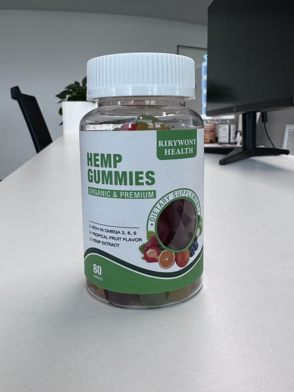 RiRywony Health Omega Gummies pack ideal for on-the-go snacking.