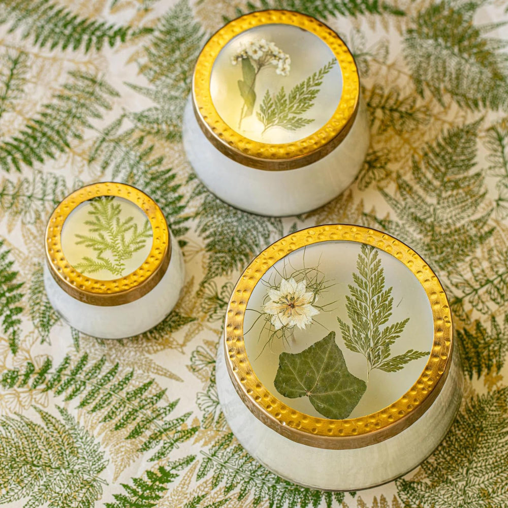 Rosy Rings pressed floral candle burn time around seventy hours.