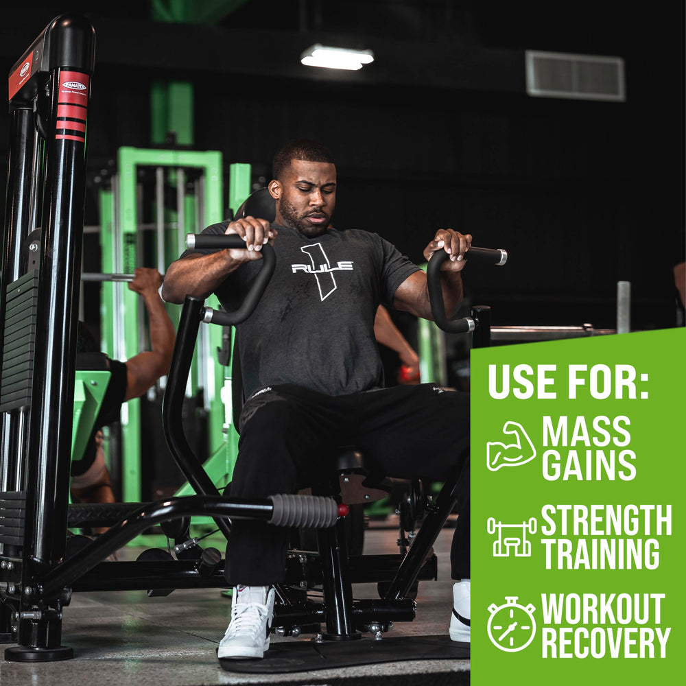 Rule1 Mass Gainer mixing action capturing creamy texture in liquid