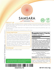 Samsara Herbs Herba-V Immune pour demonstrates easy mixing into smoothies.