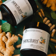 Sanctum ingredients scene with peppermint and ginger for calming support
