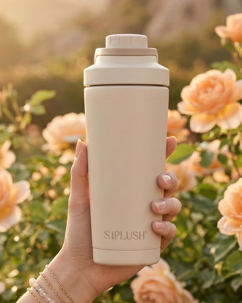 SIPLUSH Paradise Shaker Cap with twist-off seal to prevent spills during travel