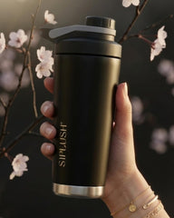 SIPLUSH Paradise Shaker twist-off cap offers leakproof performance during workouts.