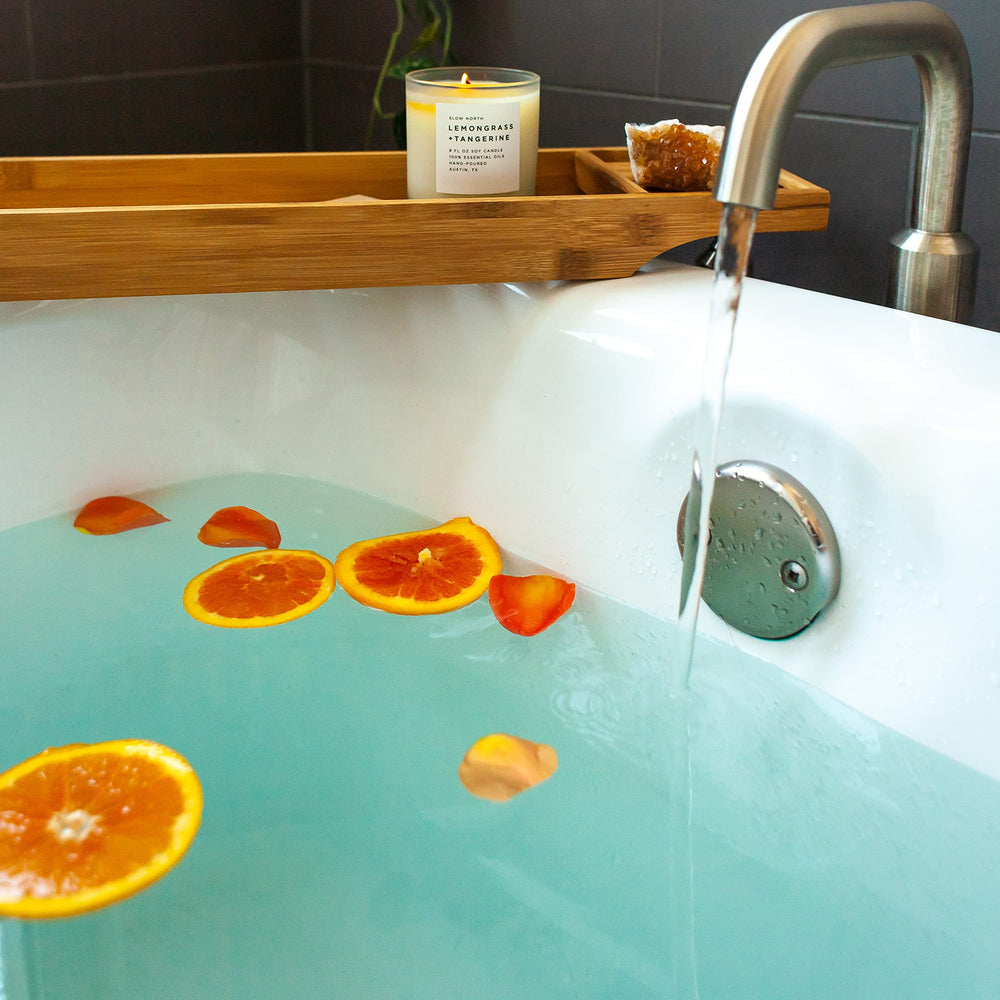 Slow North 30-hour burn provides long-lasting scent between candle changes.