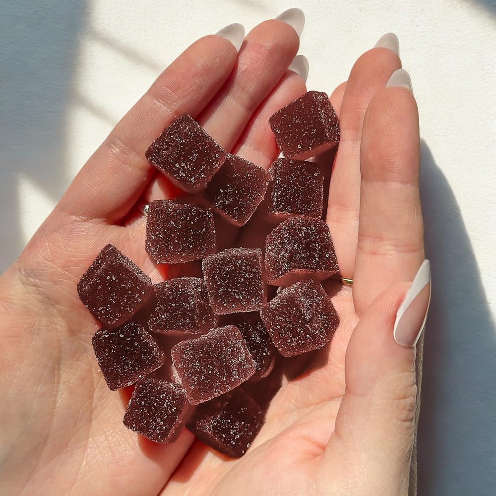 Snoozy Bedtime Buddy raspberry flavor appeals to adults seeking a tasty bedtime routine