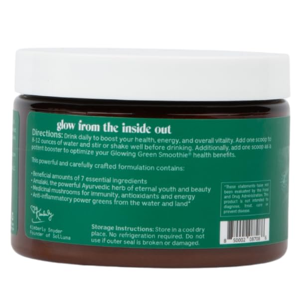 Solluna Greens Chlorella bottle emphasizing detox-friendly greens in daily ritual.