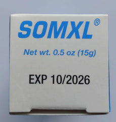 SOMXL product label close-up emphasizes brand and usage guidance.