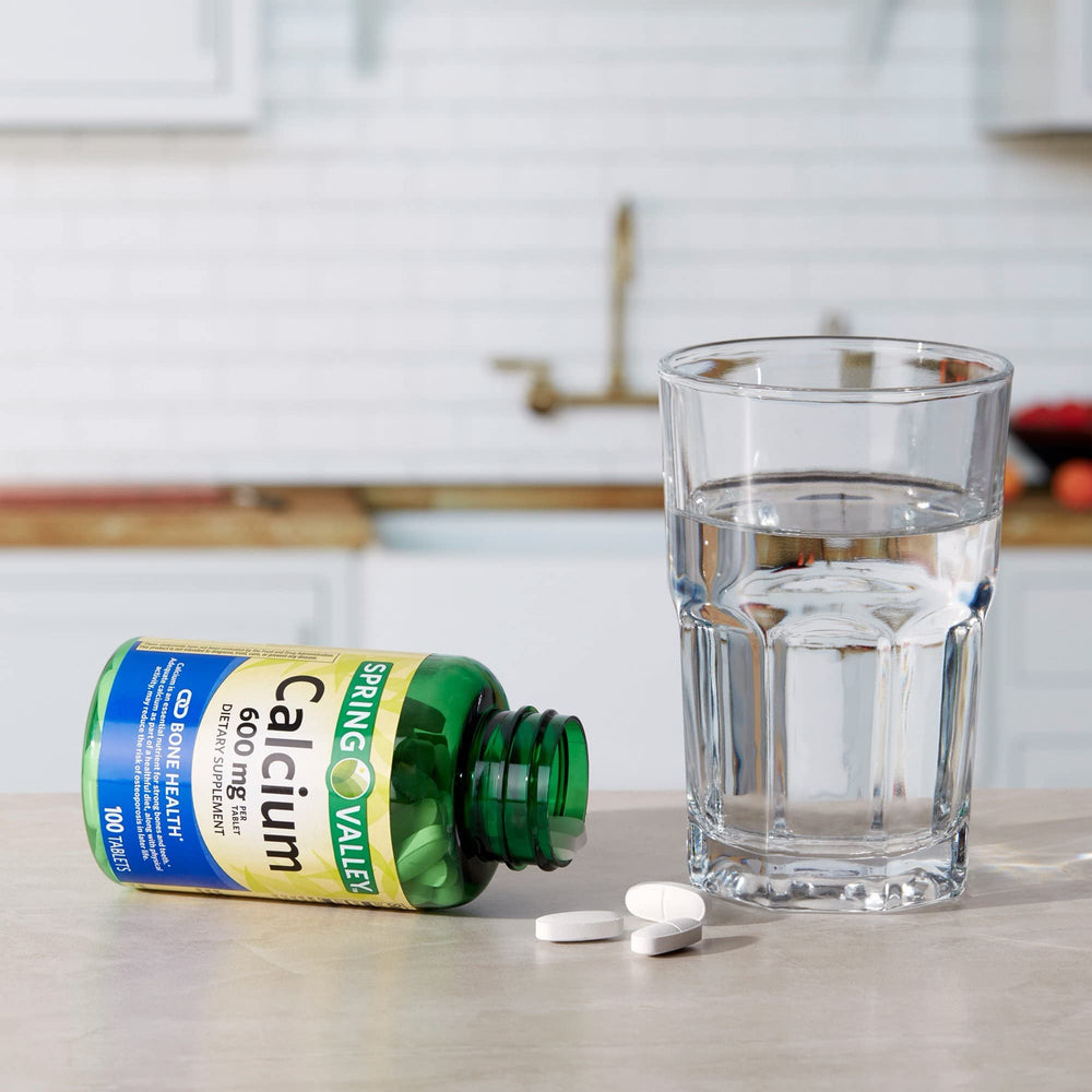 Spring Valley Calcium 600mg label detail with dosage information.