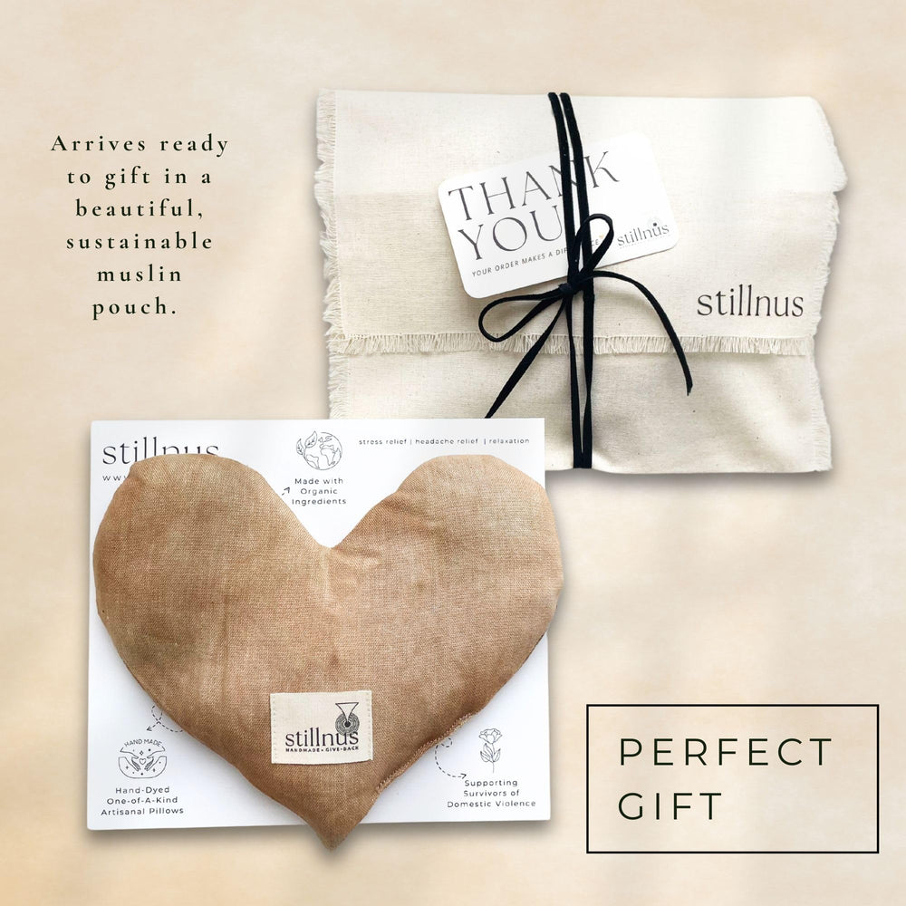 Stillnus bamboo cotton fabric close-up, showcasing breathable comfort for daily use.