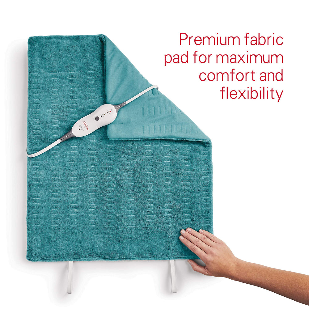Sunbeam XXL heating pad uses plush fabric for comfortable warmth.