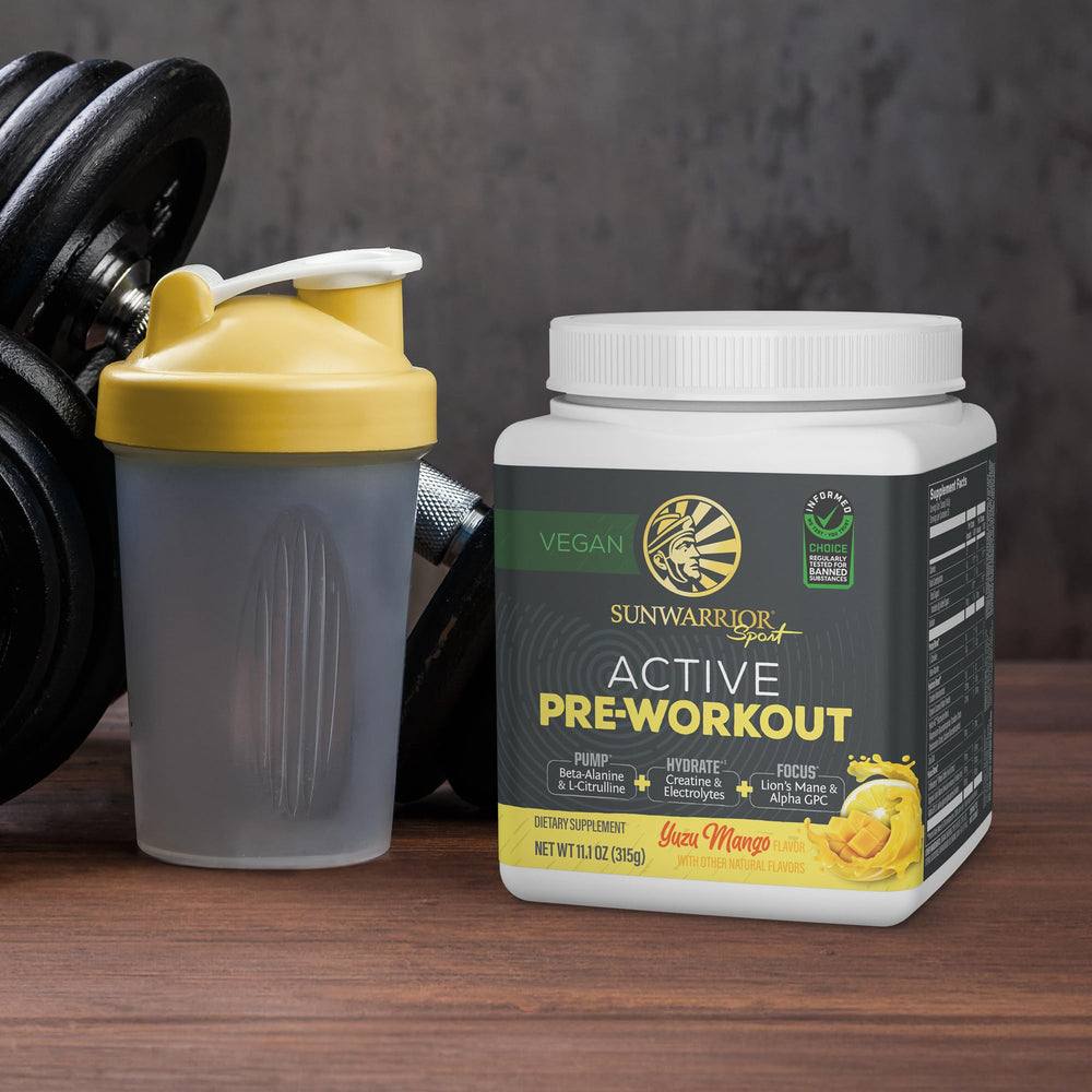 Sunwarrior Active Pre Workout powder dissolving easily in water