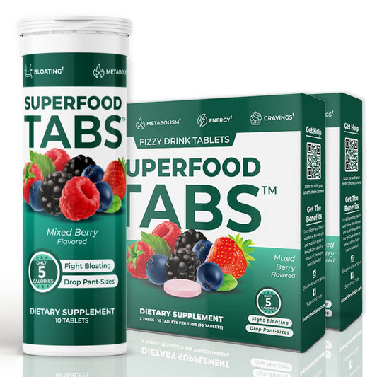 Superfood Tabs detox bottle pour showing mixed berry flavor and cleanse support