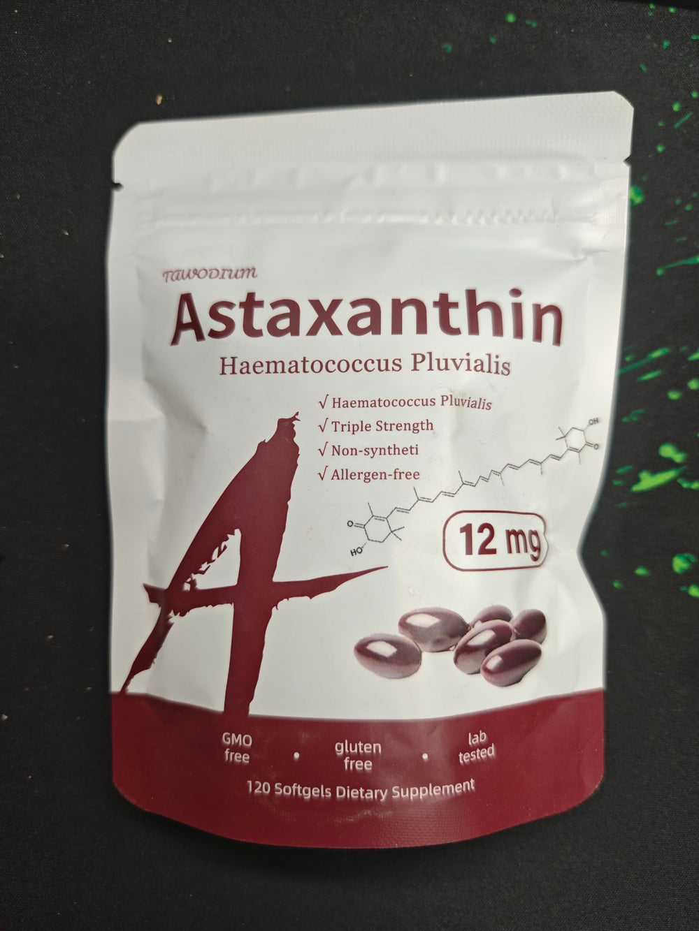 SUUDUUL Belano Astaxanthin ingredients reveal a plant-based premium formulation.