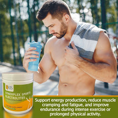 Synerplex powder dissolving in water for fast hydration during workouts.