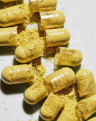 Quercetin flavonoid close-up highlights antioxidant component.