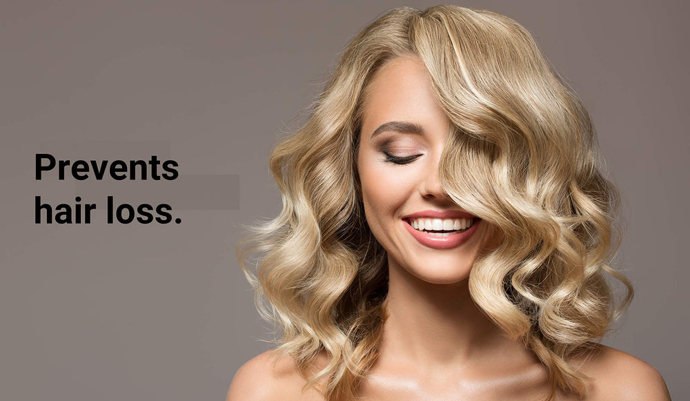 ULULIFE capsules close-up highlighting biotin, keratin, and marine collagen for beauty support.