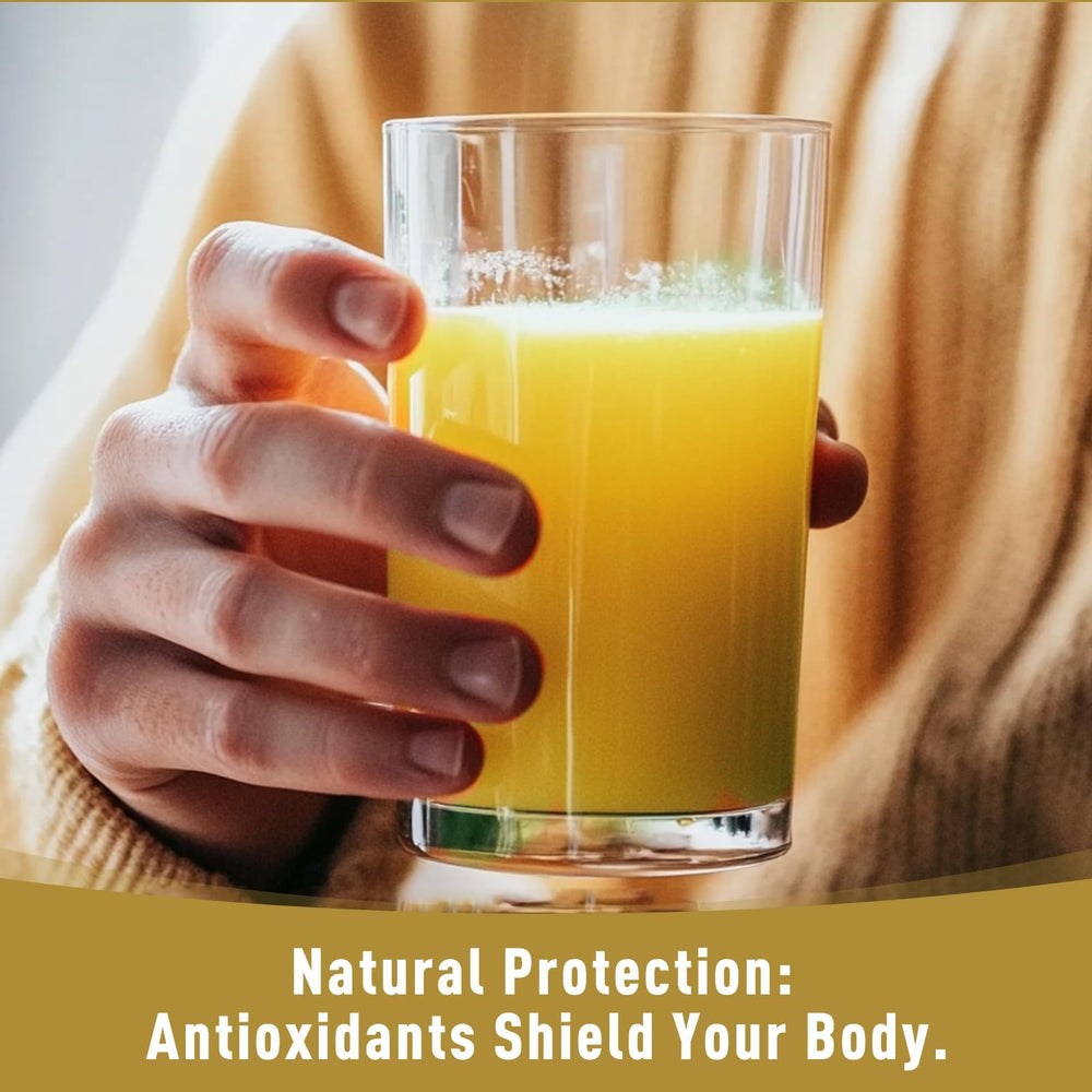 UNLEASH'D ORGANIC Ginkgo Biloba Powder in a smoothie glass for quick incorporation.