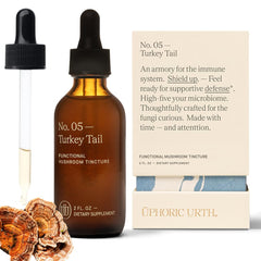 UPHORIC URTH Turkey Tail double extract bottle for daily wellness routine.
