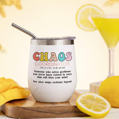 Uwingess knit sunflower pot brightens the desk with cheerful vibes.
