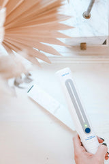 Verilux CleanWave VH03 easy push-button operation for simple sanitizing.