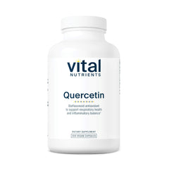 Vital Nutrients Quercetin bottle cap close-up for daily wellness.