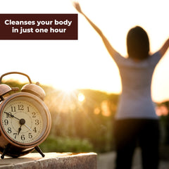 Wellgenix Strip NC flowing liquid in bottle suggests fast-acting cleanse potential.