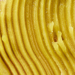 WholyMe packaging featuring natural ingredients and usage guidance.