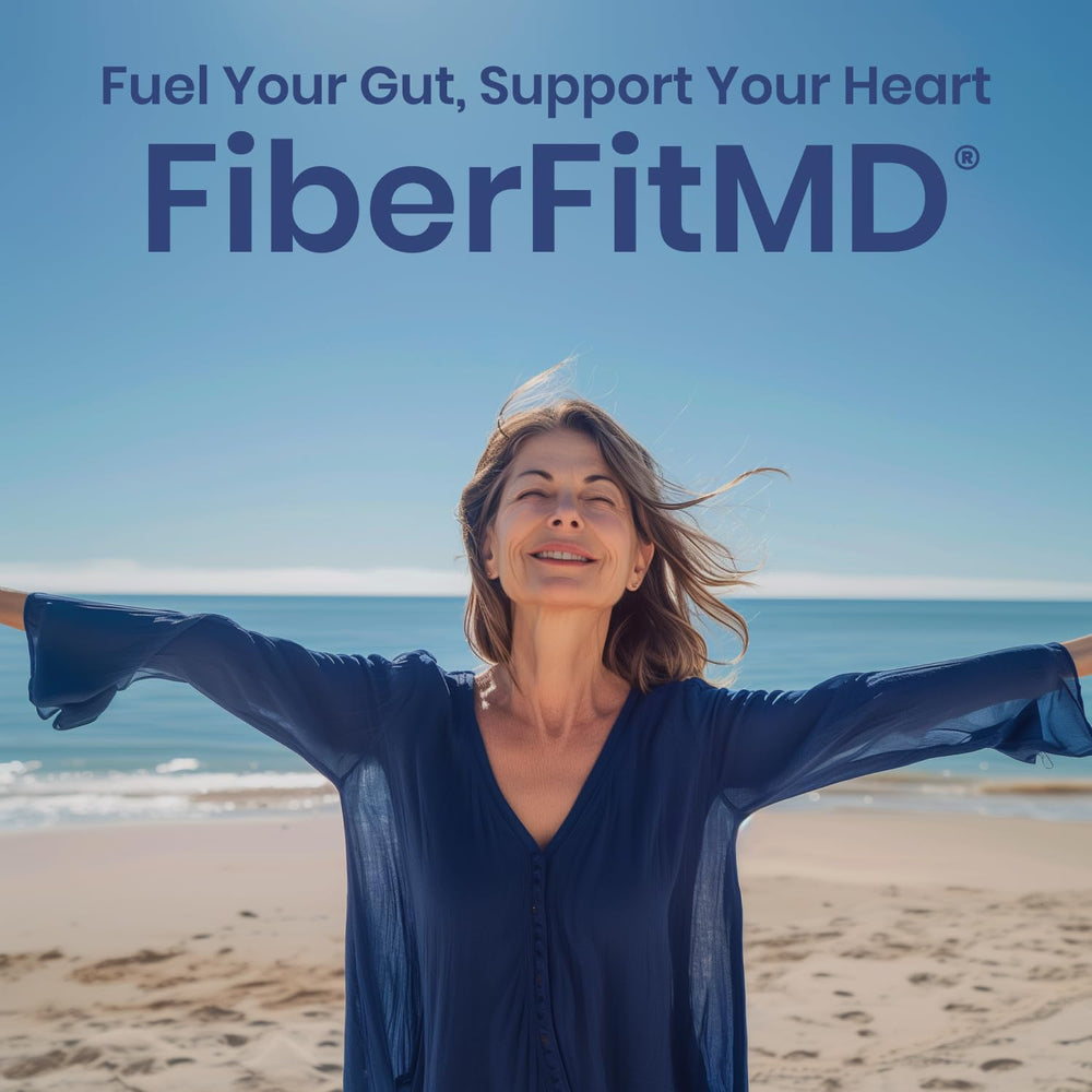 1MD FiberFitMD powder pouring into a glass for easy mixing.