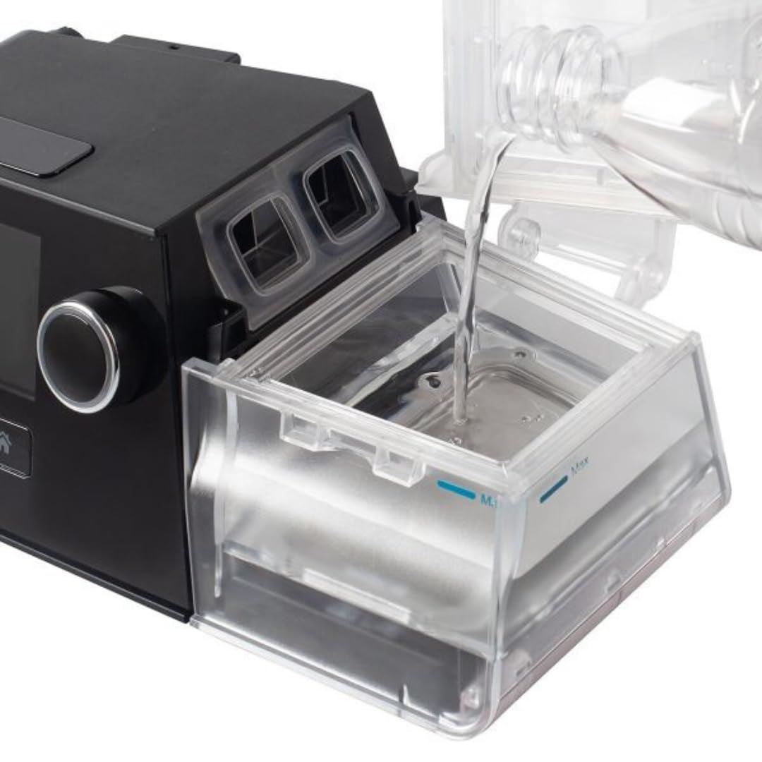 3B Medical Luna G3 water chamber front view, clear and easy-to-fill for consistent humidification.
