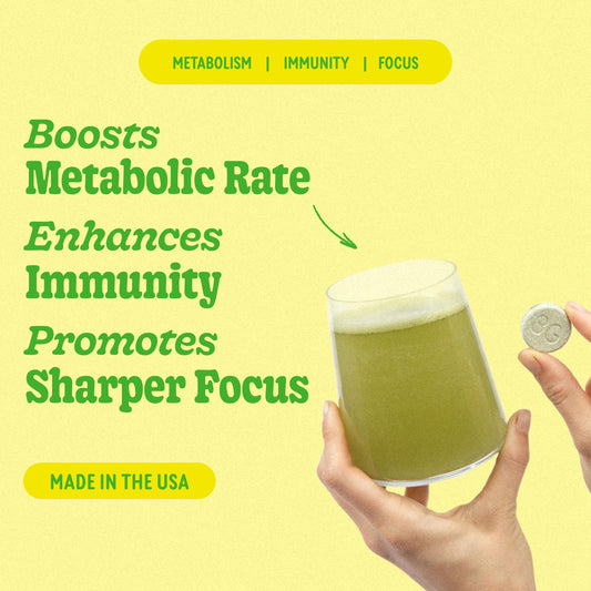 8Greens bottle-open-pour: easy serving for on-the-go health