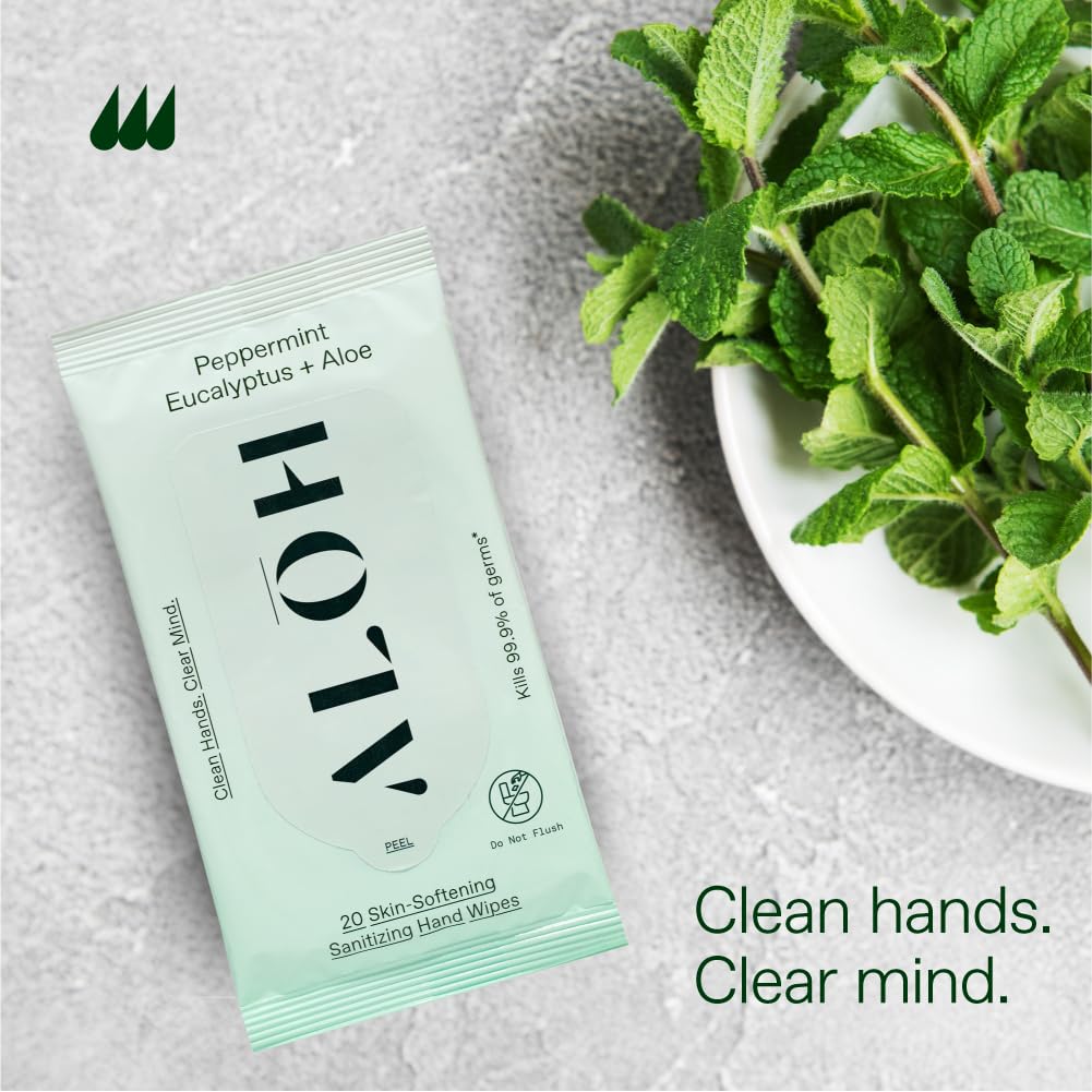 ALŌH Peppermint Eucalyptus wipes close-up texture highlights non-sticky, hydrating feel.