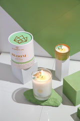 Aromatherapy blend of lavender, neroli, and jasmine creates a soothing ambiance.