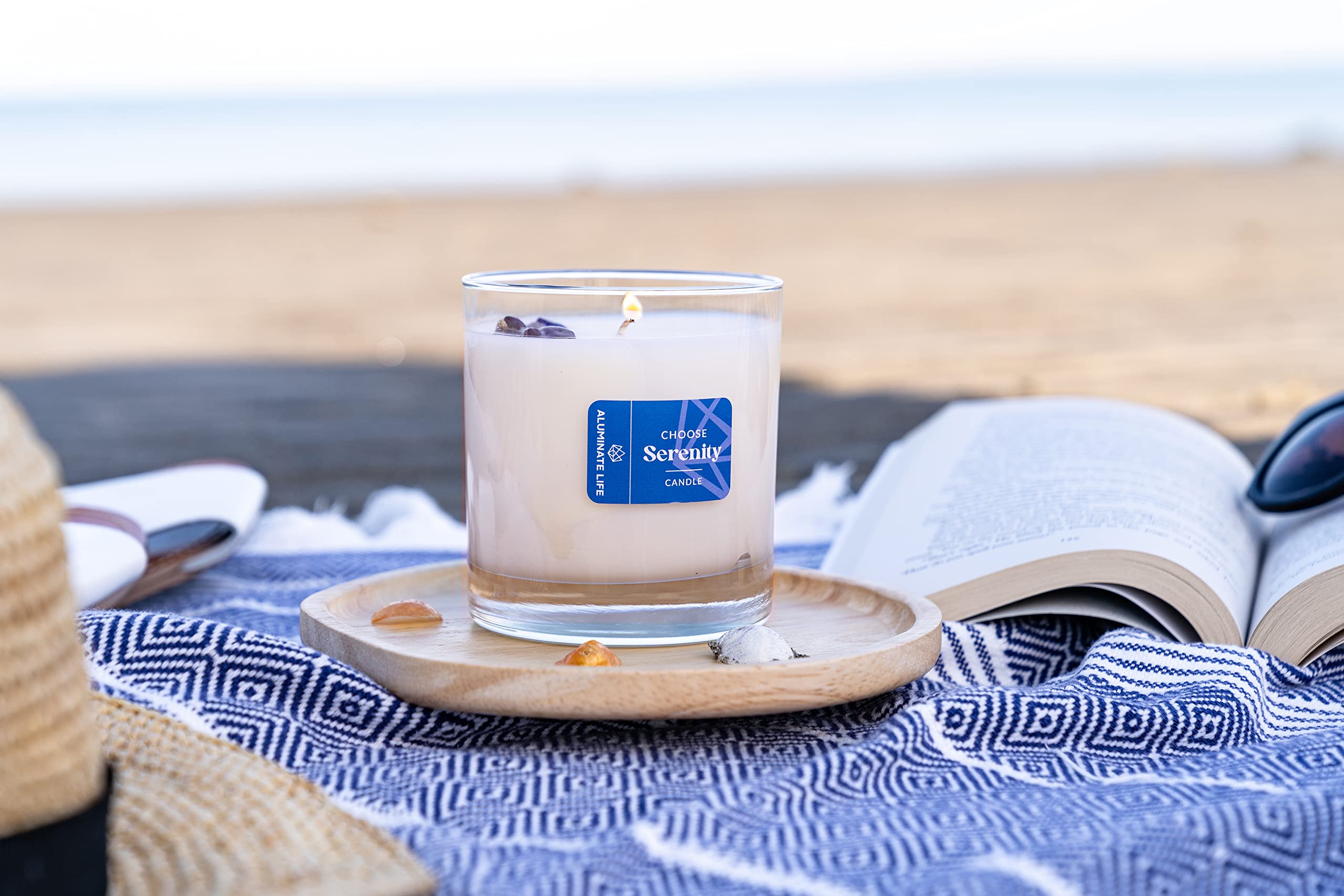 Aluminate Life vegan soy-wax candle offering clean burn and eco-friendly rituals.